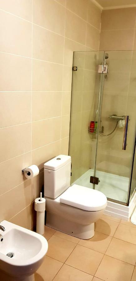Exceptional Uzupis Bridge 3 Bedroom Apartment VNO Exteriör bild