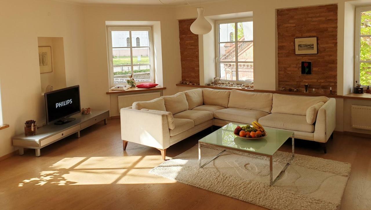 Exceptional Uzupis Bridge 3 Bedroom Apartment VNO Exteriör bild