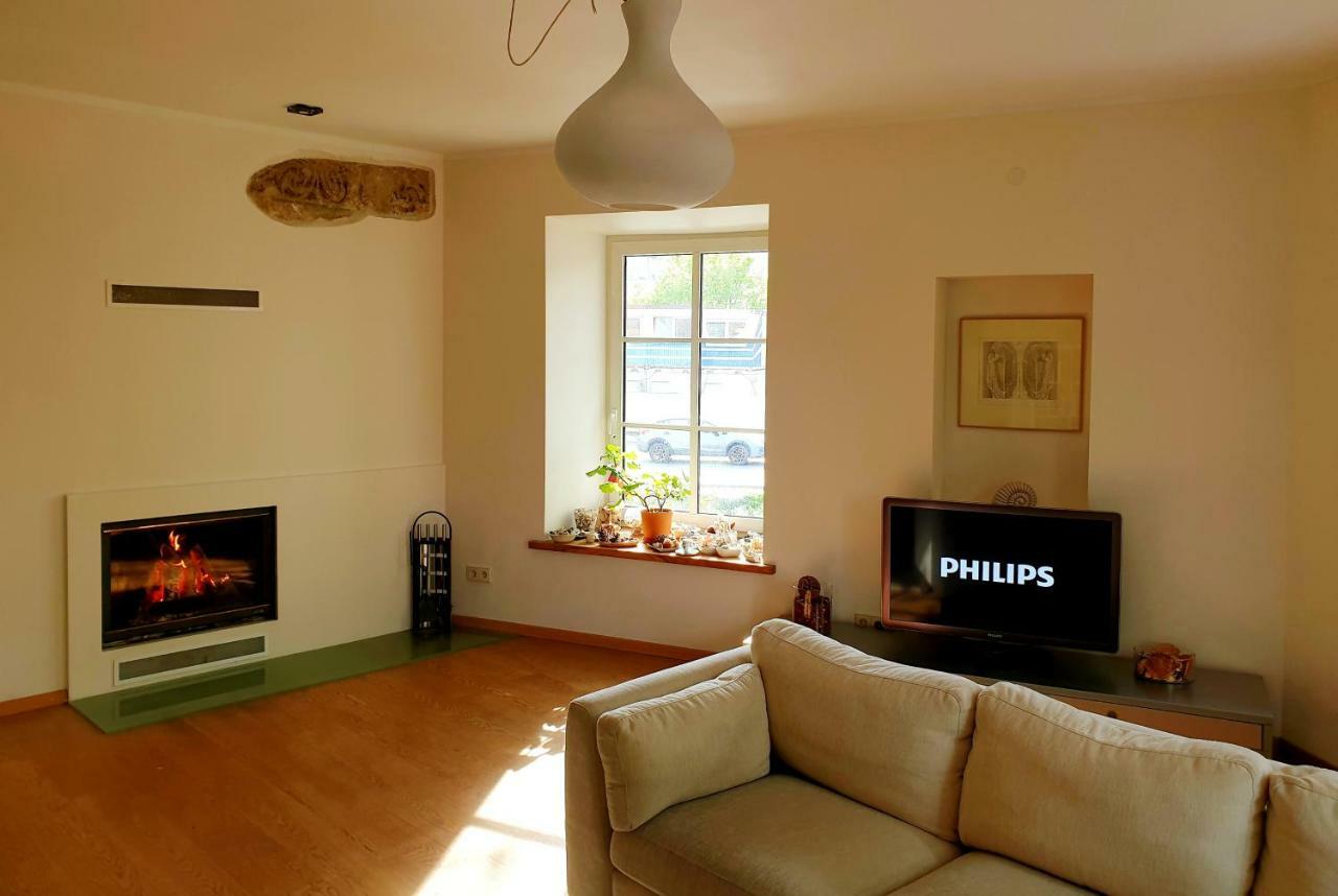 Exceptional Uzupis Bridge 3 Bedroom Apartment VNO Exteriör bild