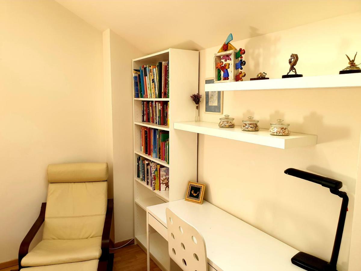 Exceptional Uzupis Bridge 3 Bedroom Apartment VNO Exteriör bild