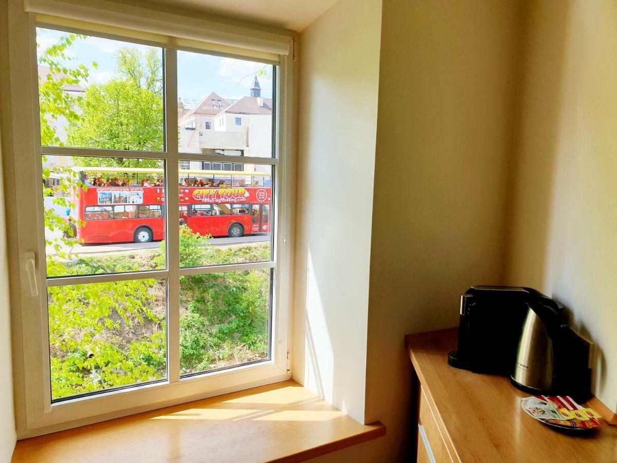Exceptional Uzupis Bridge 3 Bedroom Apartment VNO Exteriör bild